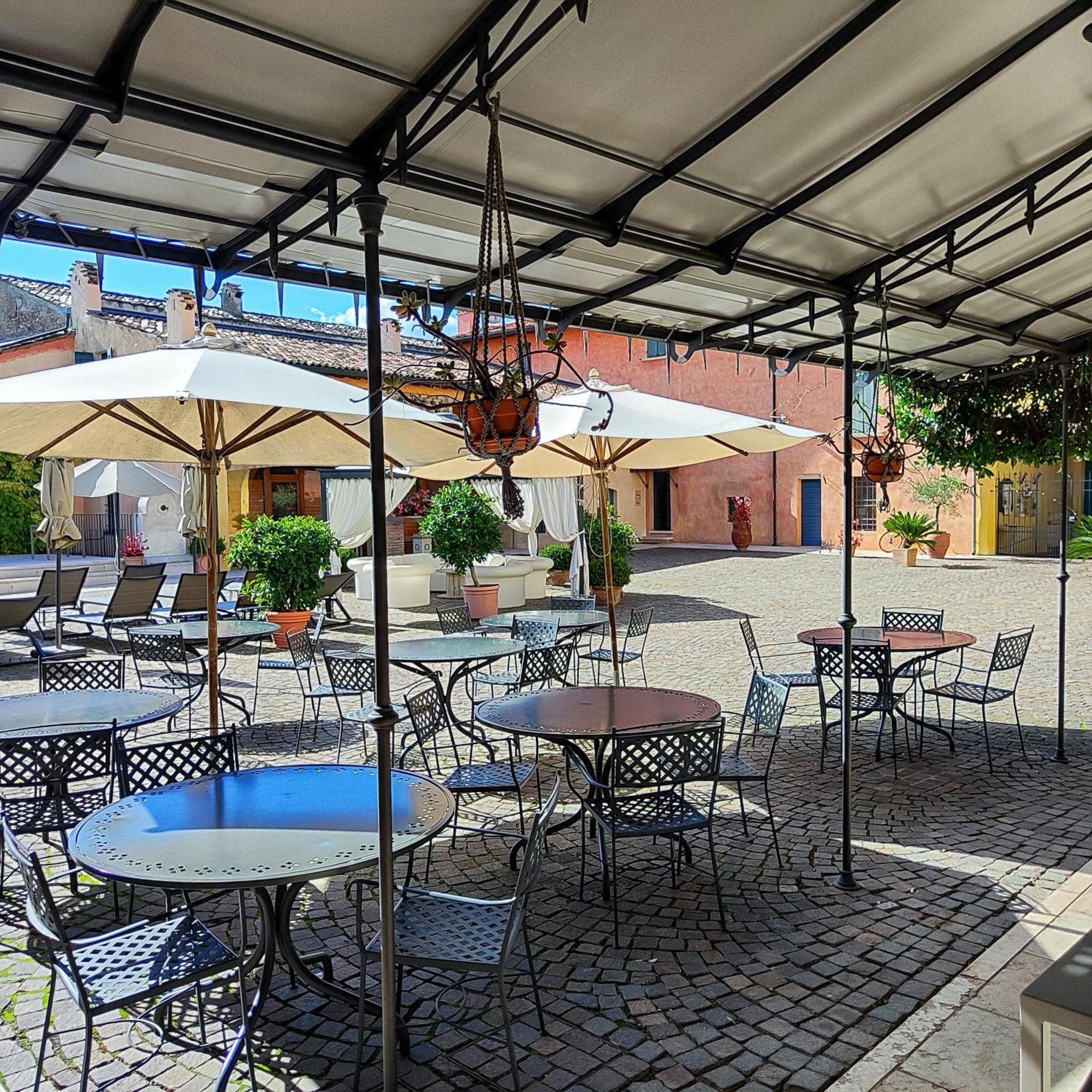 Corte Uccellanda Relais Monzambano Exteriör bild